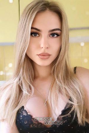 209702 - Ruslana Age: 22 - Poland