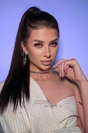 211027 - Tetiana Age: 25 - Ukraine