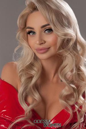 211232 - Olena Age: 28 - Ukraine