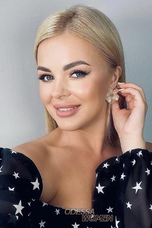 219442 - Alina Age: 34 - Ukraine