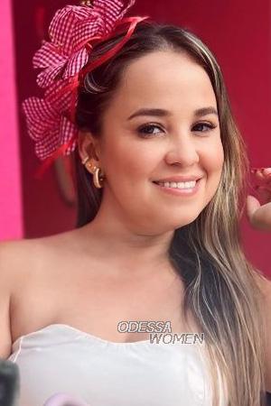 221976 - Lilian Age: 38 - Colombia